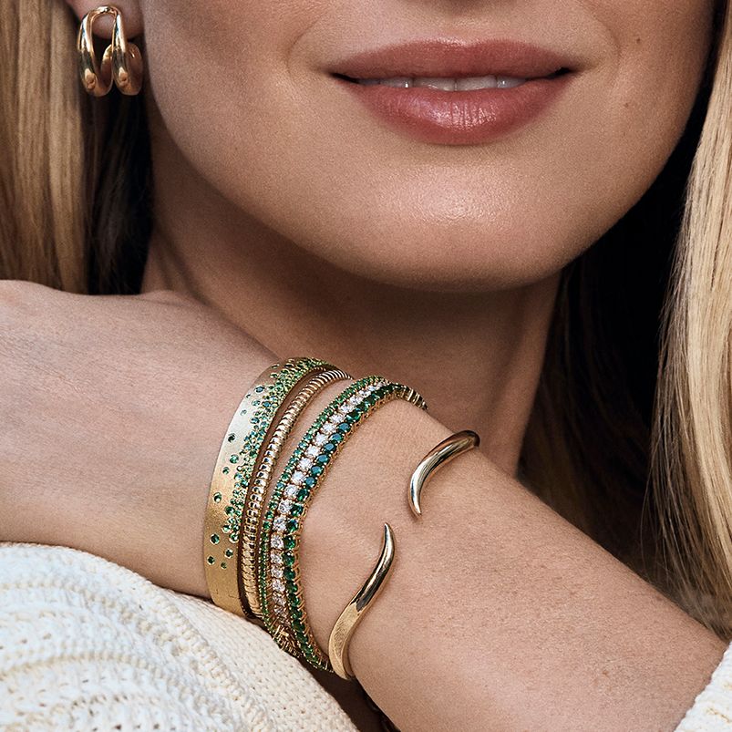 Ivy Gold Wave Cuff - Image 3