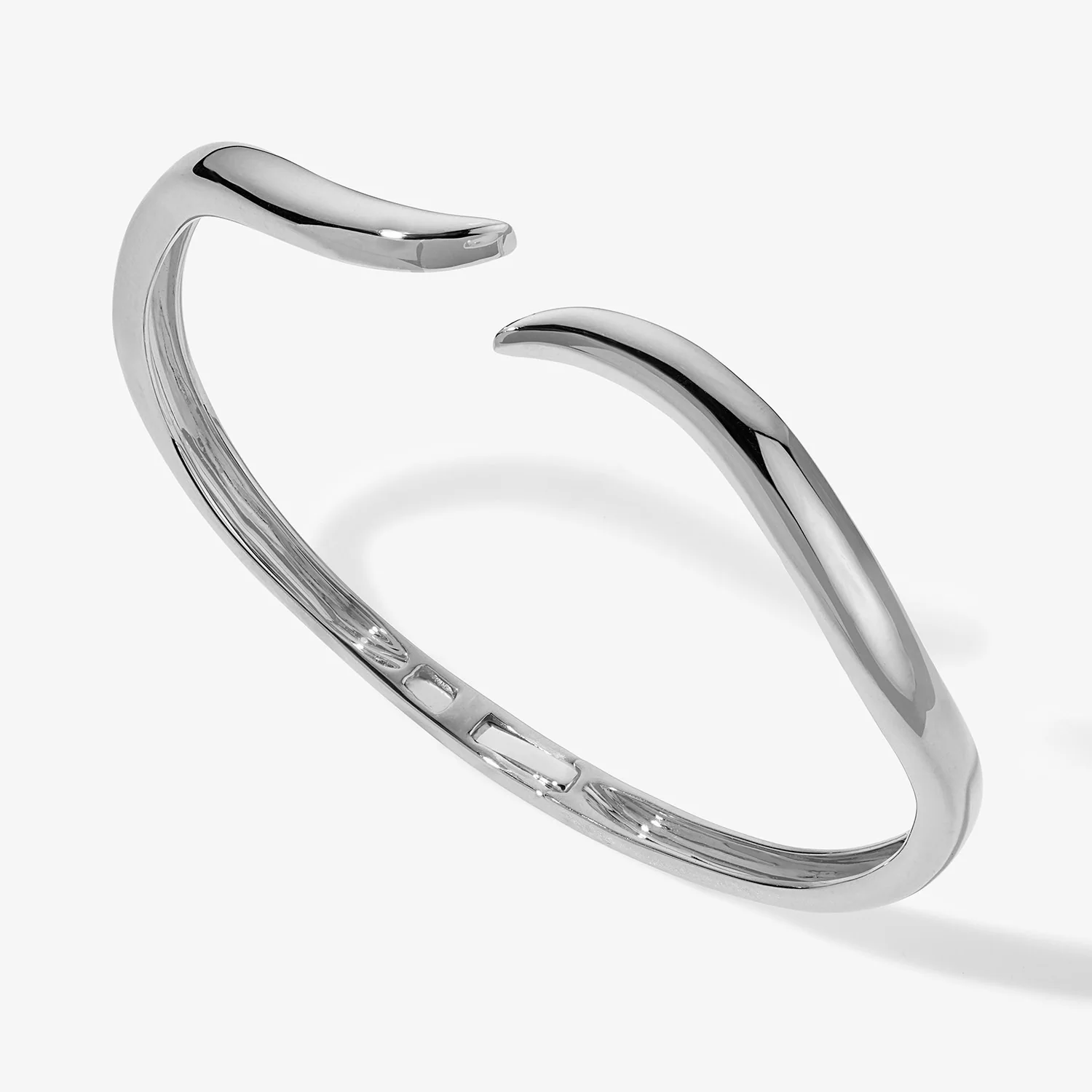 Ivy Gold Wave Cuff - Image 6